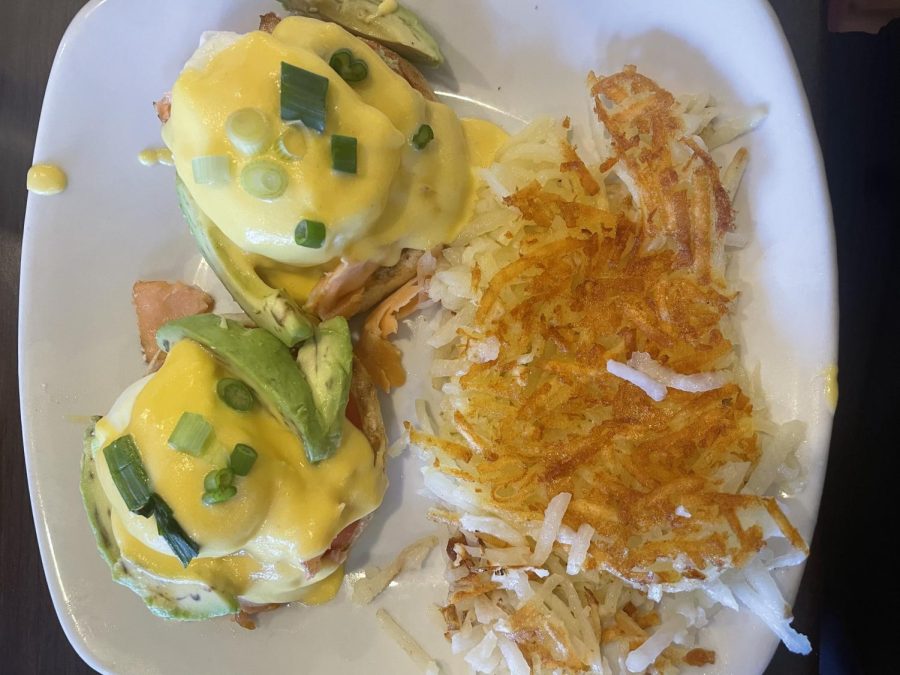 Despite+the+colorful+appearance%2C+the+Salmon+Eggs+Benedict+isn%E2%80%99t+as+tasty+as+it%0Alooks.+Photo+by+Sophia+Woods